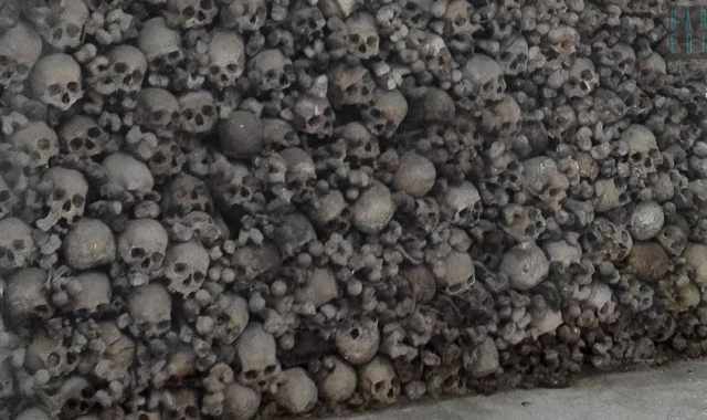 Dipinti miracolosi, chiese, necropoli e inquietanti ossari: a Ceglie c' il 